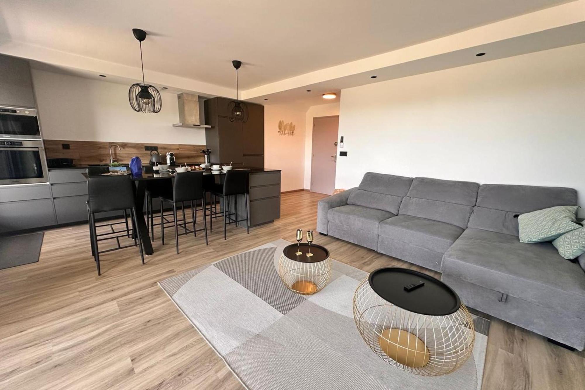 Le Mistral Appartement Standing Avec Vue Mer Exceptionnelle En 1Ere Ligne Le Grau-du-Roi Exterior photo